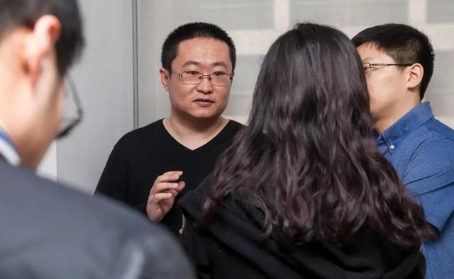 图:Chatbot活动与参会者交流